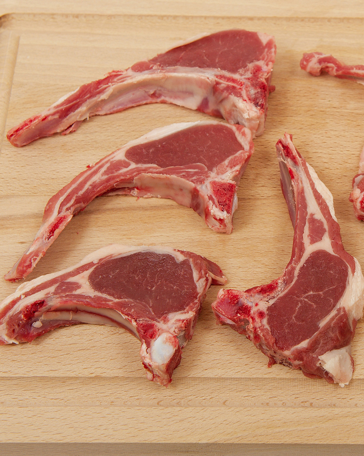 Côte d'agneau première