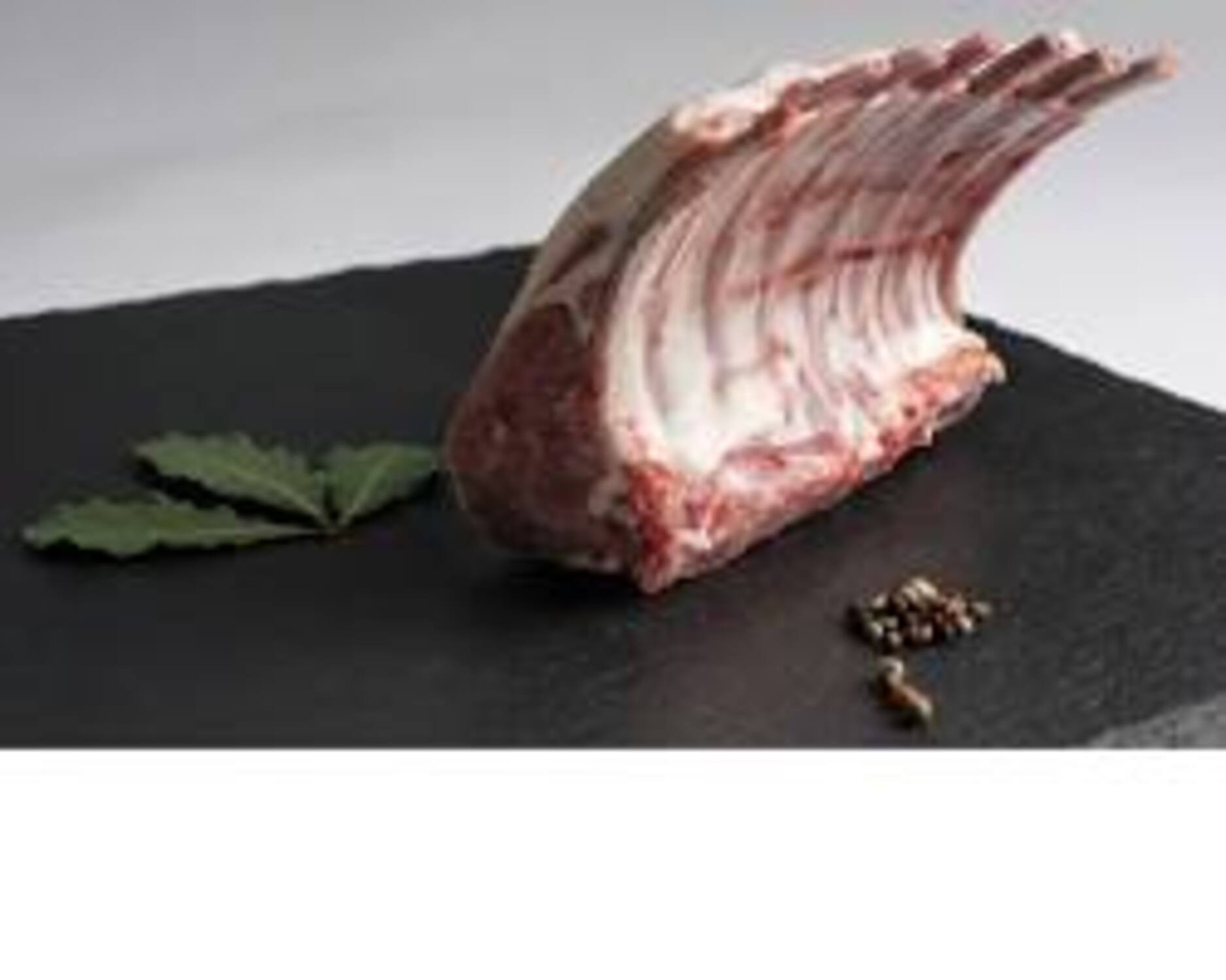 Carré agneau côte 1ere détalonné manchonné