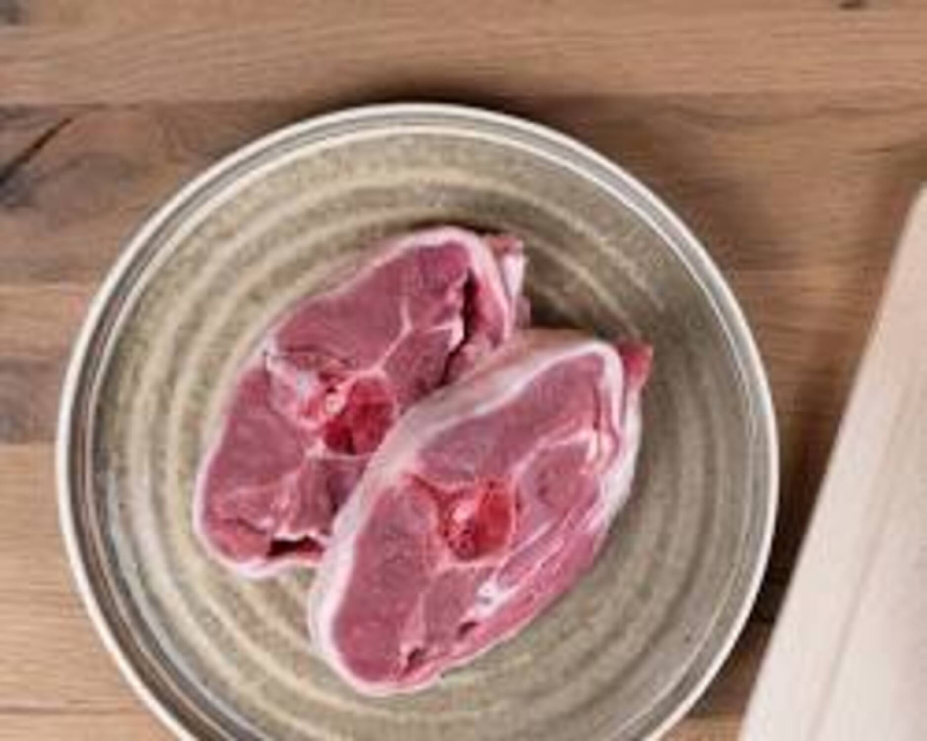 Carré agneau côte filet rôti (baron)