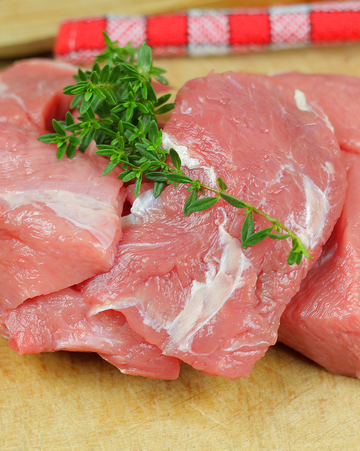 Epaule collier de veau moins de 8 mois