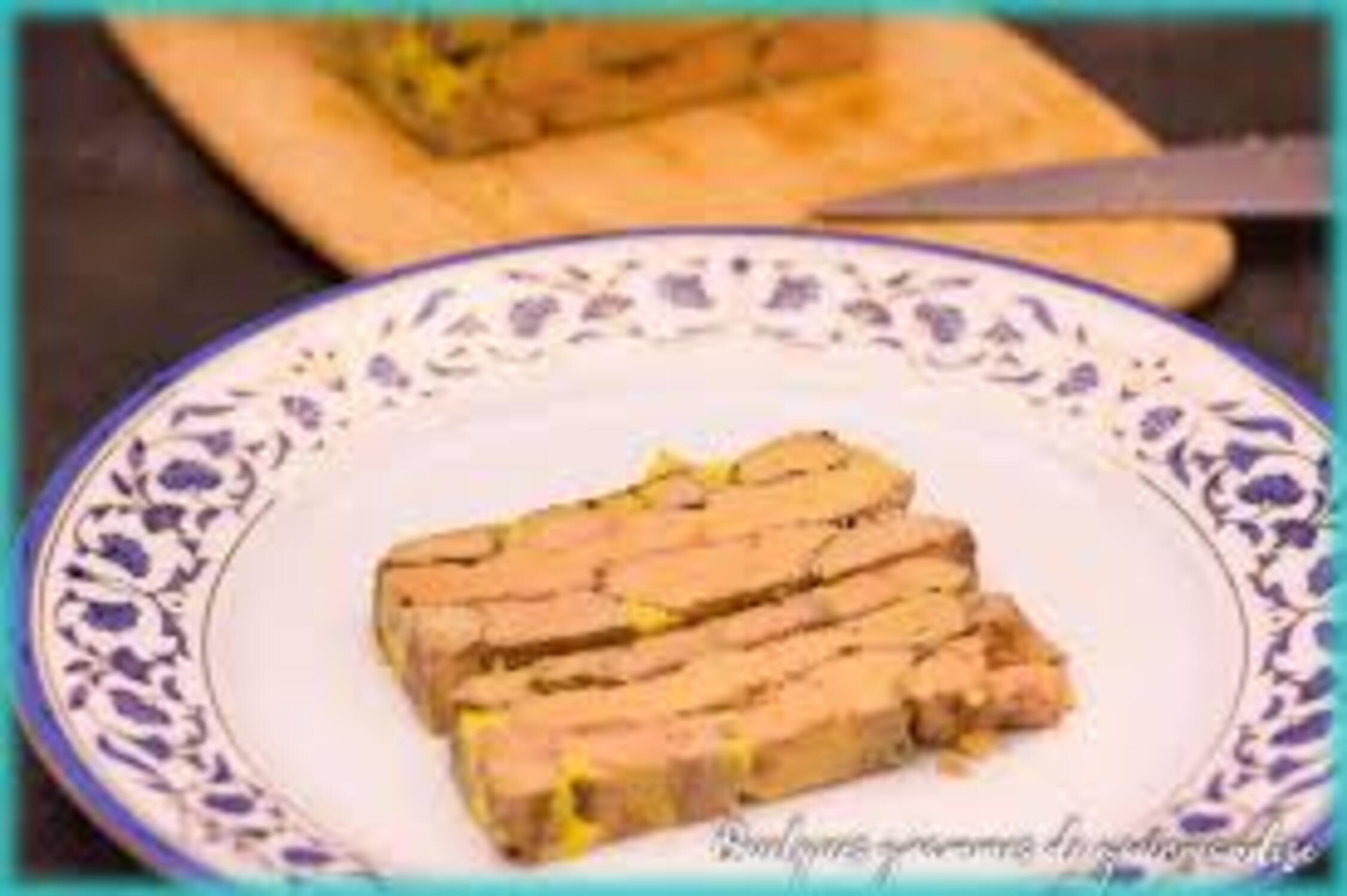 Marbré de langue de boeuf fumé au foie gras a la coupe