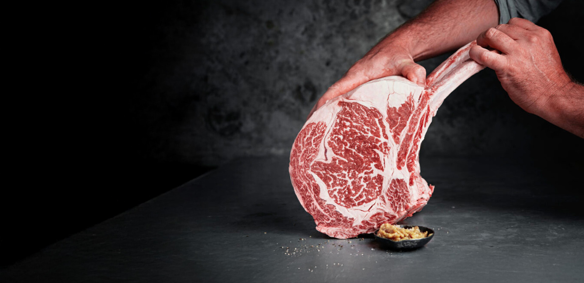 VIANDES ET CHARCUTERIES DU MONDE - Nous sélectionnons les meilleures viandes de France et du Monde.